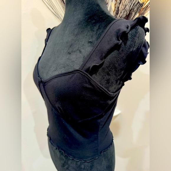 Heart and Hips Whimsical Goth Top - Junior Size Large - Picture 2 of 12